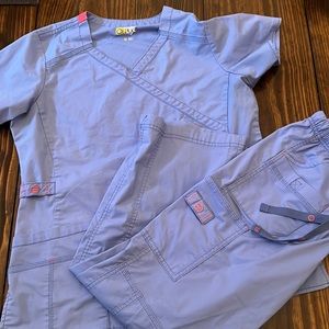 WonderWink Ceil Blue Scrub Set